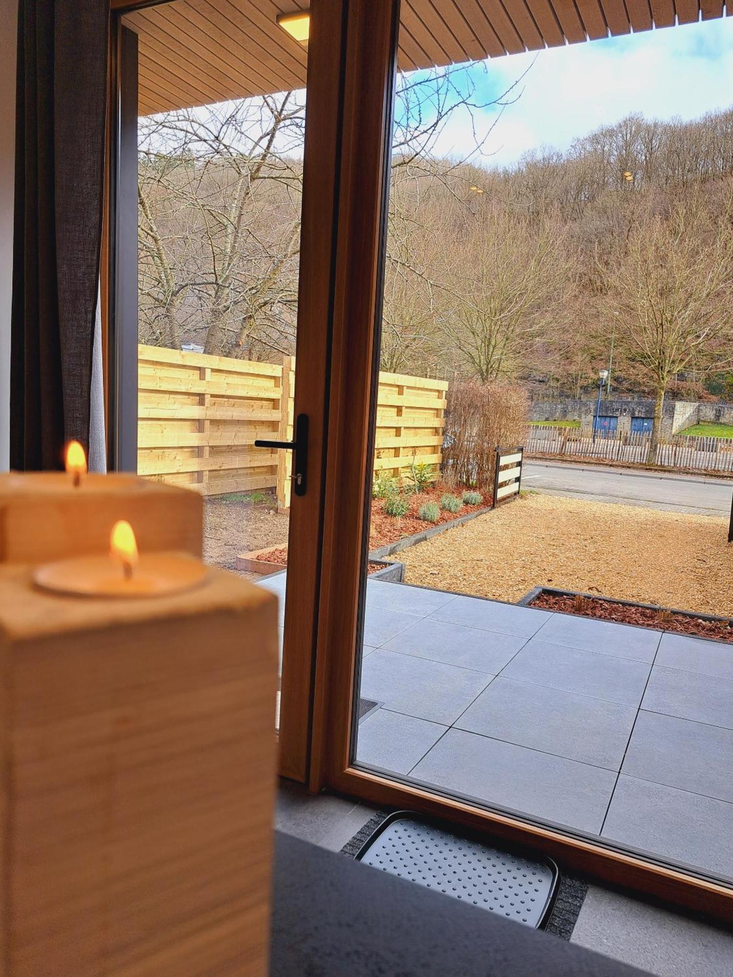 Amikalement Votre - Gite 2 Personnes La-Roche-en-Ardenne Exterior foto